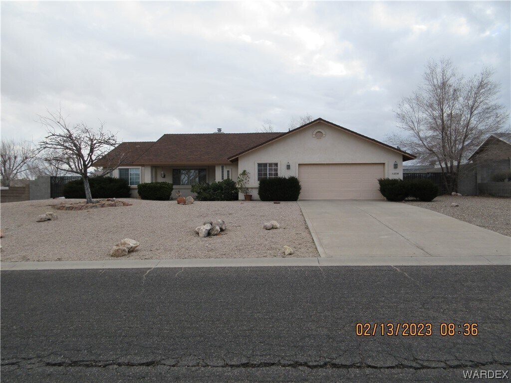 2758 Triangle S St, Kingman, AZ 86401 House Rental in Kingman, AZ