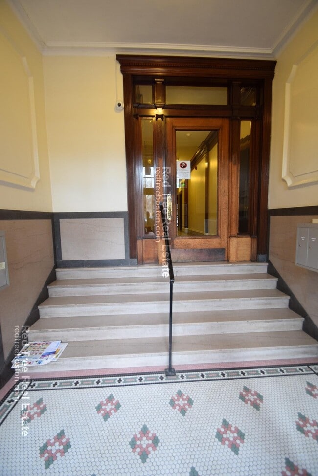 Photo - 25 Park Dr Apartment