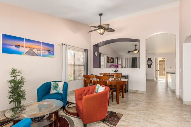 Building Photo - COMING SOON!! Lovely 3Bedroom/ 2Bath Plus ...