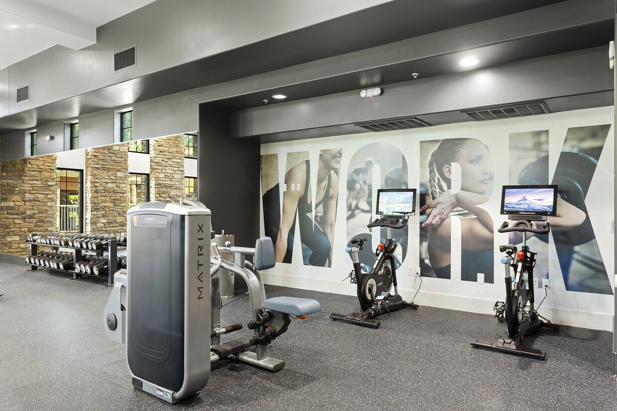 The Laurel Apartments Apartments 800 W Willis Rd Chandler, AZ