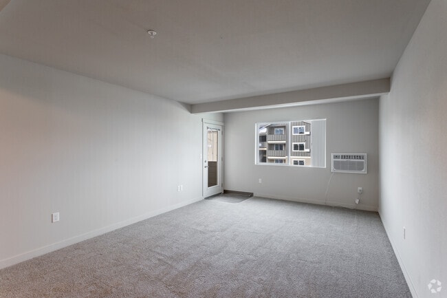 2BR, 2BA - 1,104 SF - Beau West - 204