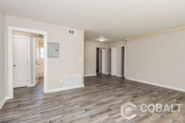 Foto del edificio - 3586 Jackson St