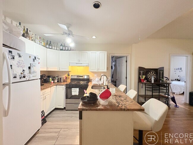 Foto del edificio - 322 St Paul St