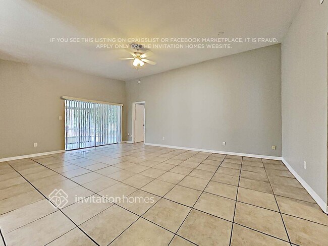 Foto del edificio - 2672 Whisper Lakes Club Cir
