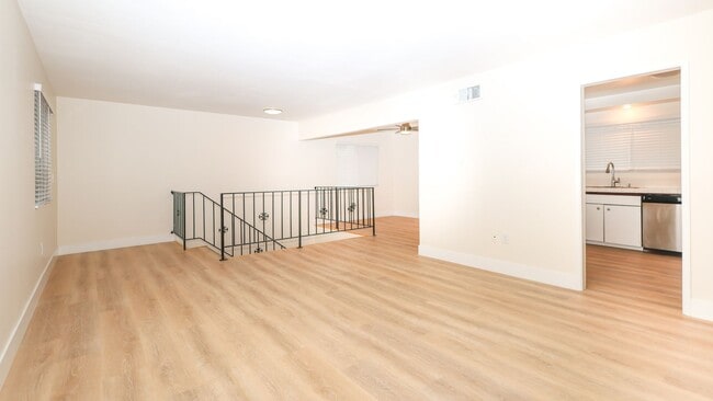 Photo - 563 S Fashion Park St Apartment