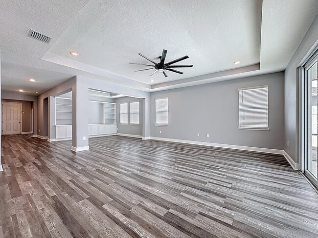 Photo - 17535 Cantarina Cove House