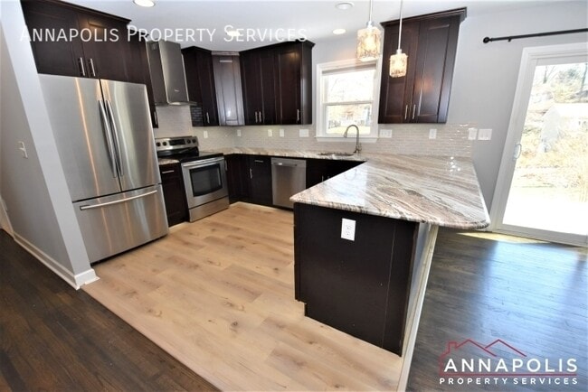 Building Photo - 841 harbor view terrace