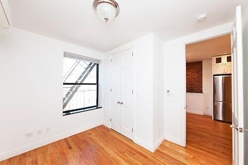 Building Photo - 751 9th Ave