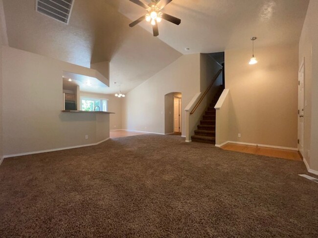 Foto del edificio - Charming 4 bedroom Home in Boise's Harring...