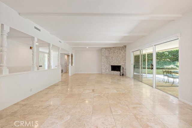 Foto del edificio - 3969 Longridge Ave
