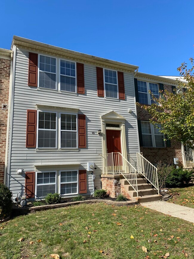 Foto del edificio - 49 Coachlight Dr