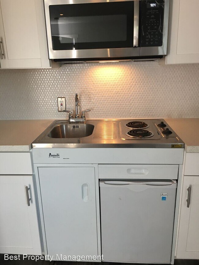 Building Photo - 1 br, 1 bath House - 4593 Mildred Dr