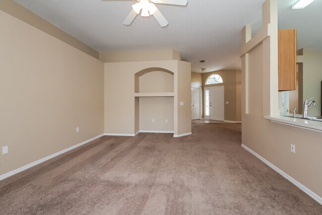 Foto del edificio - 12807 Nightshade Pl