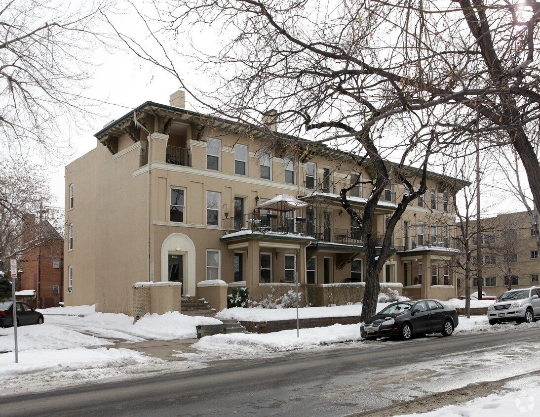 Building Photo - 1100 Logan St
