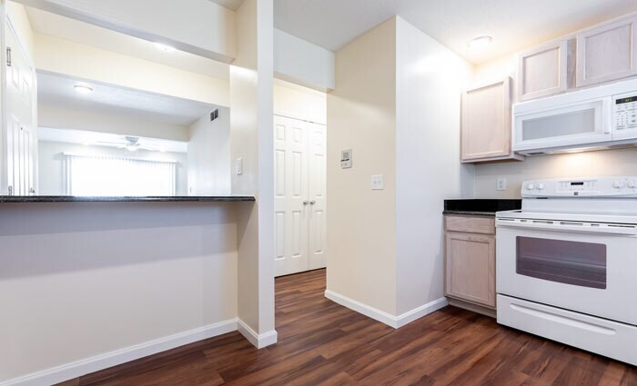 Building Photo - 9 Ridgeview St