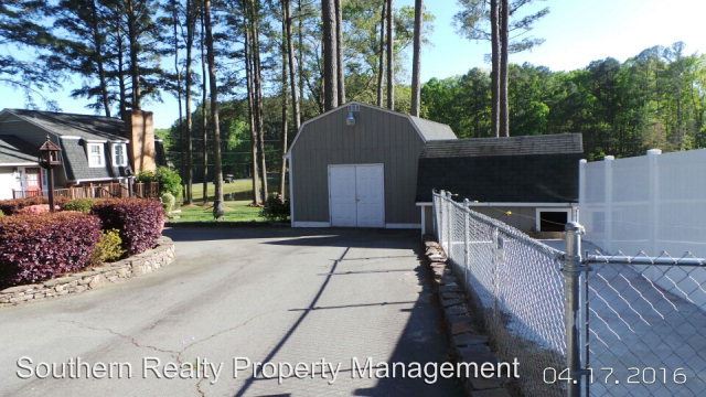 Foto del edificio - 1213 Clearwater Dr