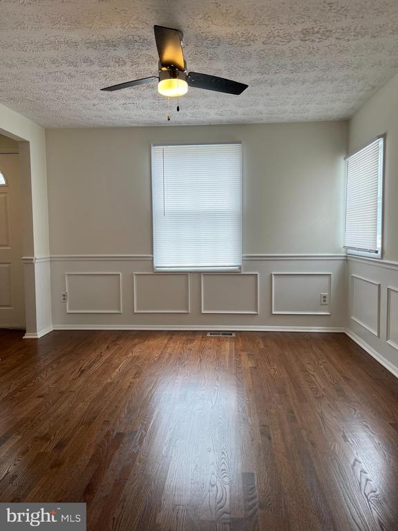 Building Photo - 113 Forest Ridge Dr
