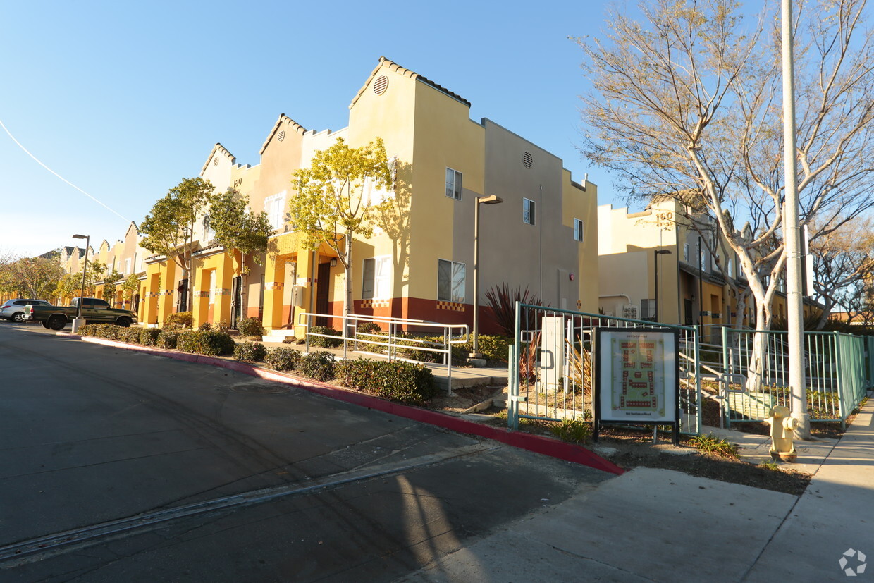 Primary Photo - Cedar Road Apartments