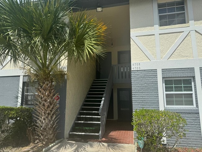 Foto del edificio - 4706 Kilt Ct