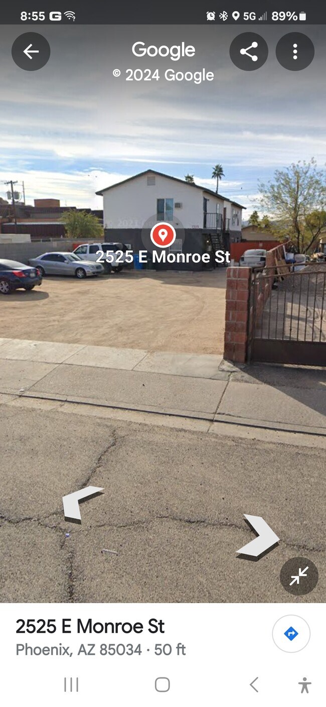 Foto del edificio - 2525 E Monroe St