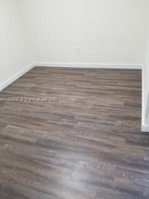 Foto del edificio - 3090 Bird Ave