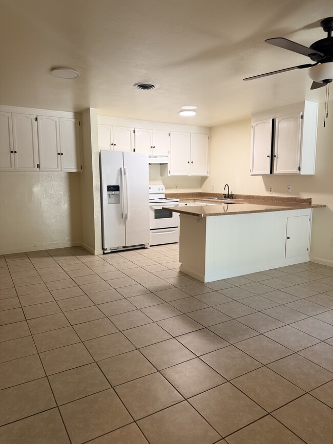 Building Photo - 1228 Payne Ct