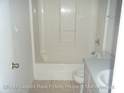 Foto del edificio - 32511 Lake Harris Cove Ave