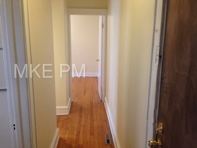 Foto del edificio - 417 N 39th St
