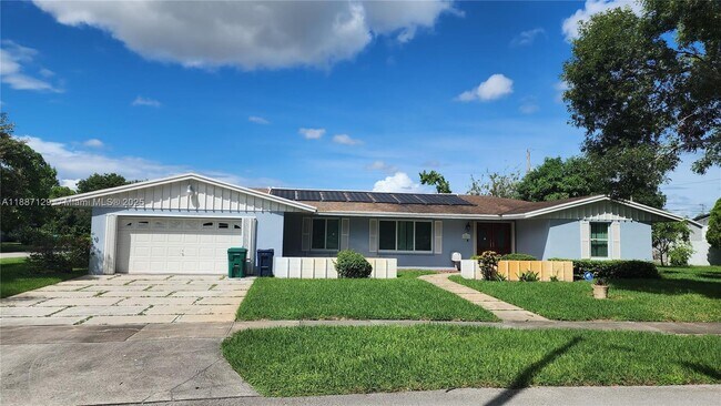 Foto del edificio - 9041 SW 88th St
