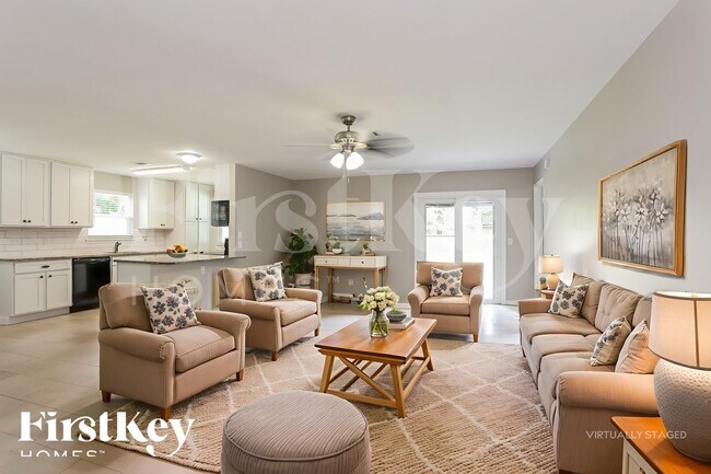 Foto del edificio - 1047 Cove Landing Dr