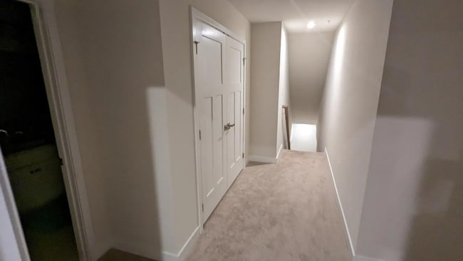 Building Photo - 6144 Margarita Way