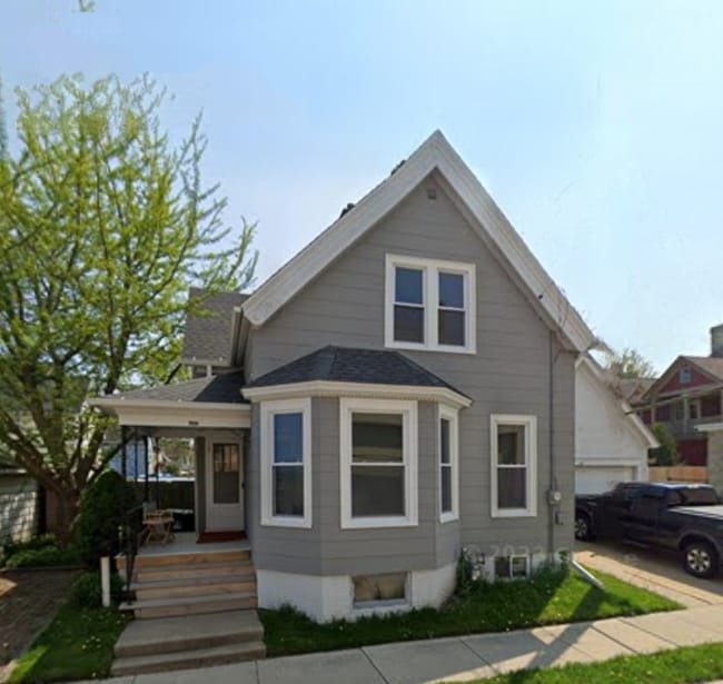 Building Photo - 309 14th St