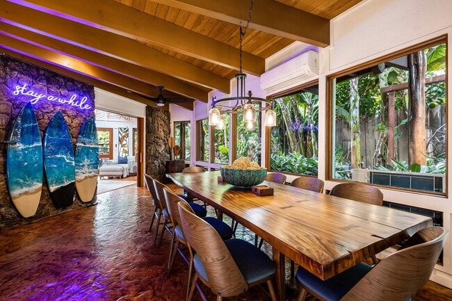 Building Photo - Unique Luxury Oahu Villa w/ AC,Private Yar...
