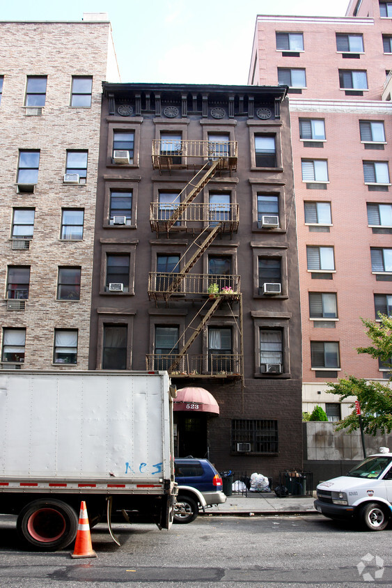 Primary Photo - 523 W 49th St