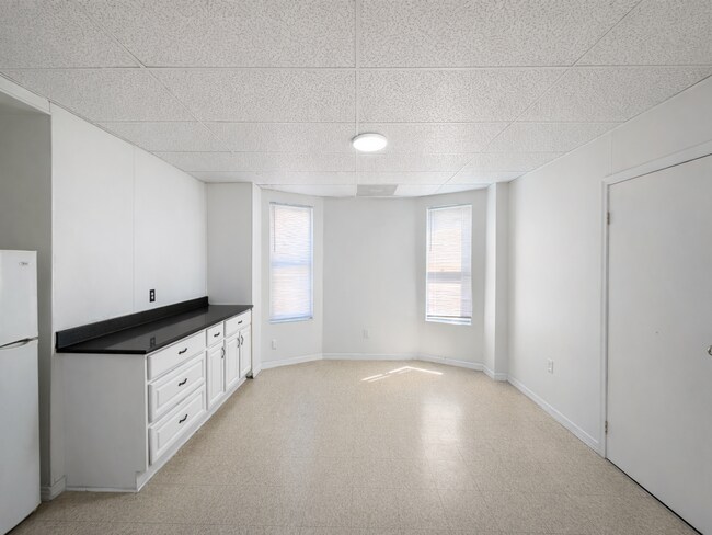 Foto del edificio - 129 N 50th St