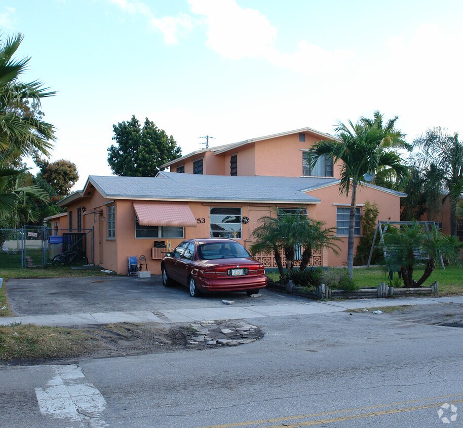 Foto principal - 1853 Taft St