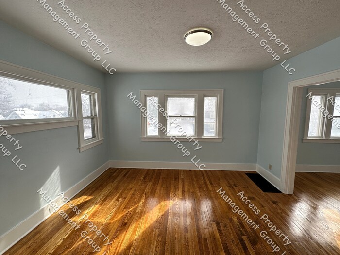 Primary Photo - NW Side Rehabbed Large Two Bedroom Upper Unit