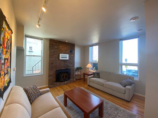 Foto del edificio - 137 Grandview Ave
