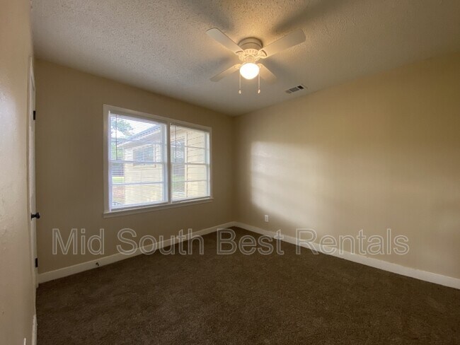 Foto del edificio - 953 Frayser Cir