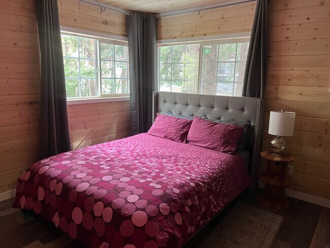 Building Photo - 732 Morman Springs Rd