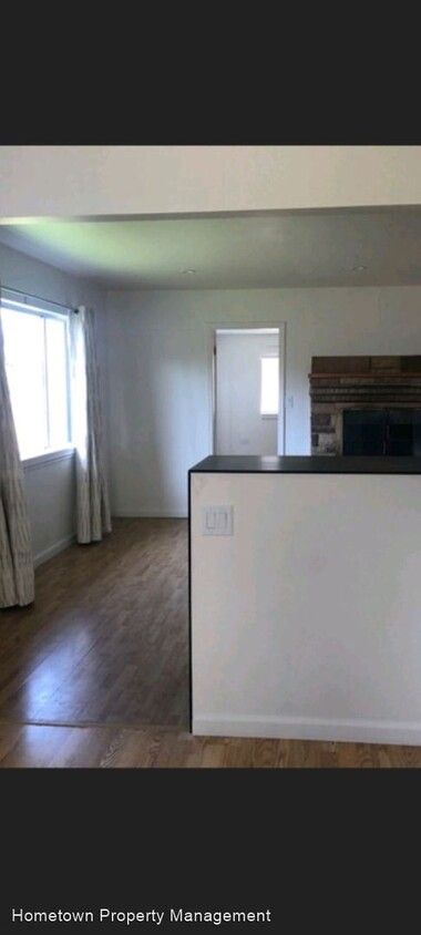 Primary Photo - 3 br, 1.5 bath House - 1032 Bay Oaks Drive