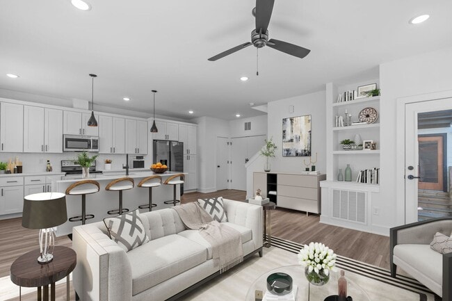 Foto del edificio - Luxurious Newly Built 3BD, 4BA Downtown Raleigh Townhome with Spacious Balcony and Natural Light ...