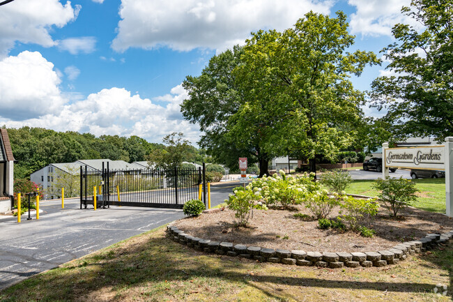 Building Photo - Germantown Gardens