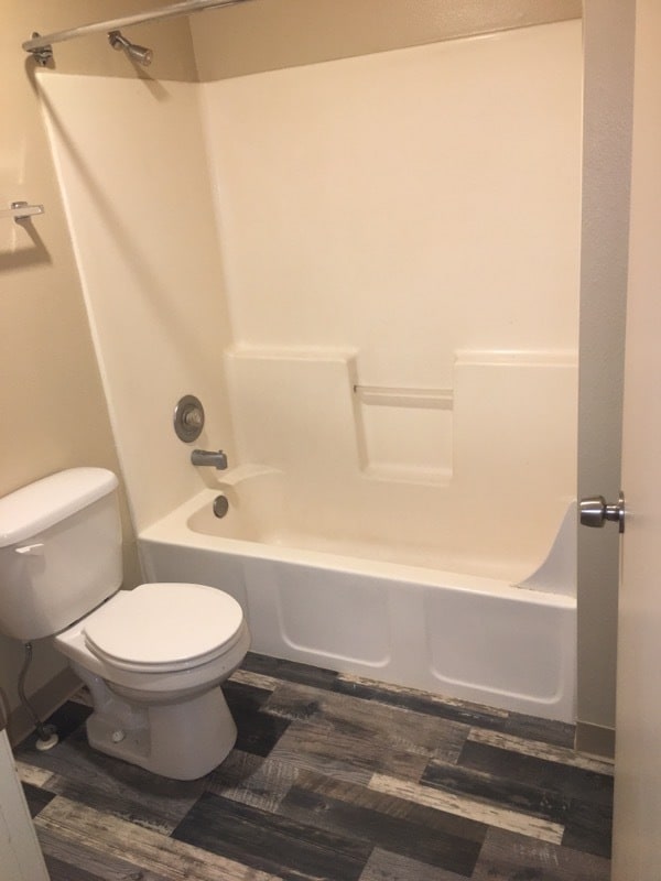Bathroom - Denver Creek