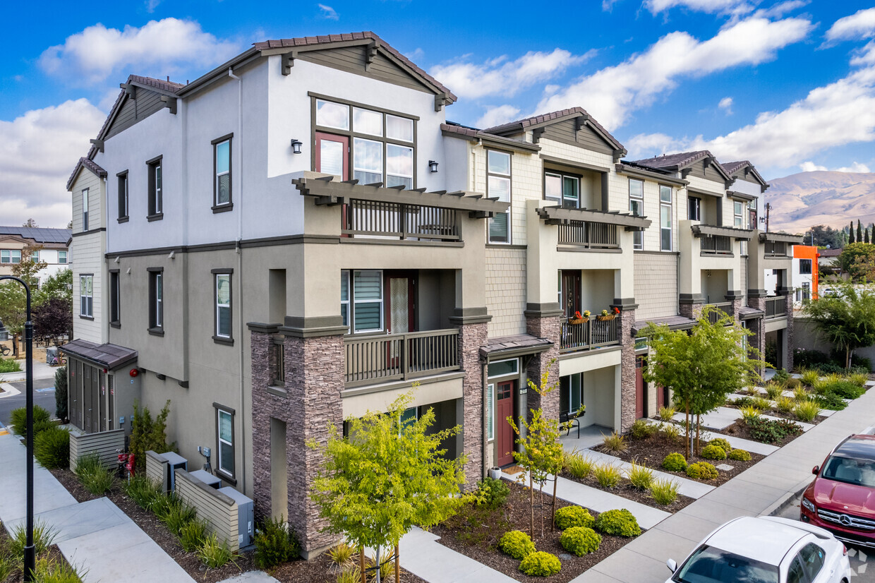 Foto principal - Enclave at Mission Falls