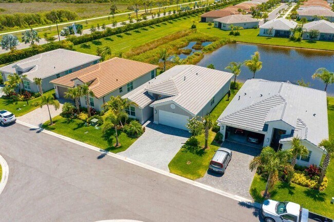 Building Photo - 11609 SW Hawthorne Hill Road  Port Saint L...