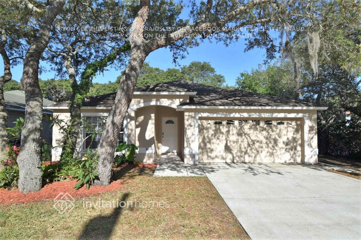 Primary Photo - 660 Anclote Dr