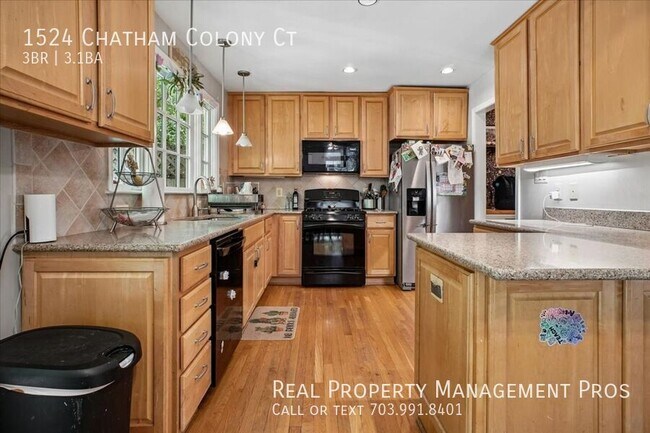 Foto del edificio - 1524 Chatham Colony Ct