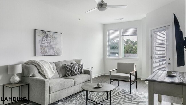 Building Photo - 2110 Birkhall St