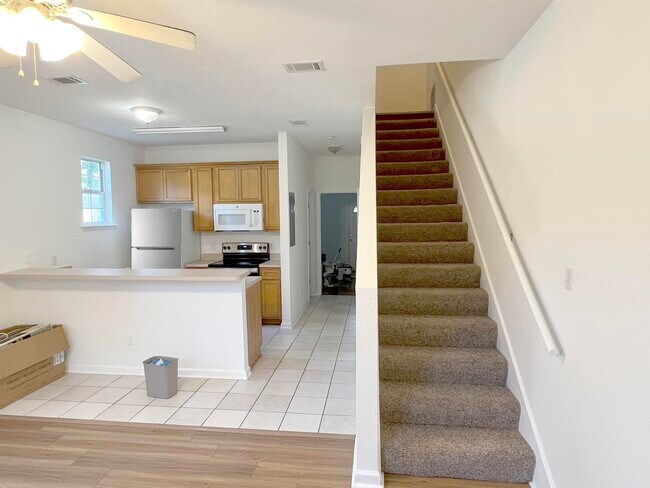 Foto del edificio - 924 Ashburn Dr